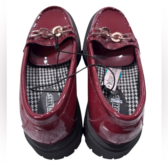 Seychelles Scarlet Chunky Platform Loafers Size 7.5 Wide. NWOB - Picture 3 of 9